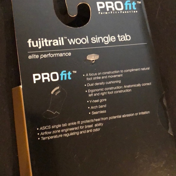 🆕ASICS running socks - Picture 3 of 4